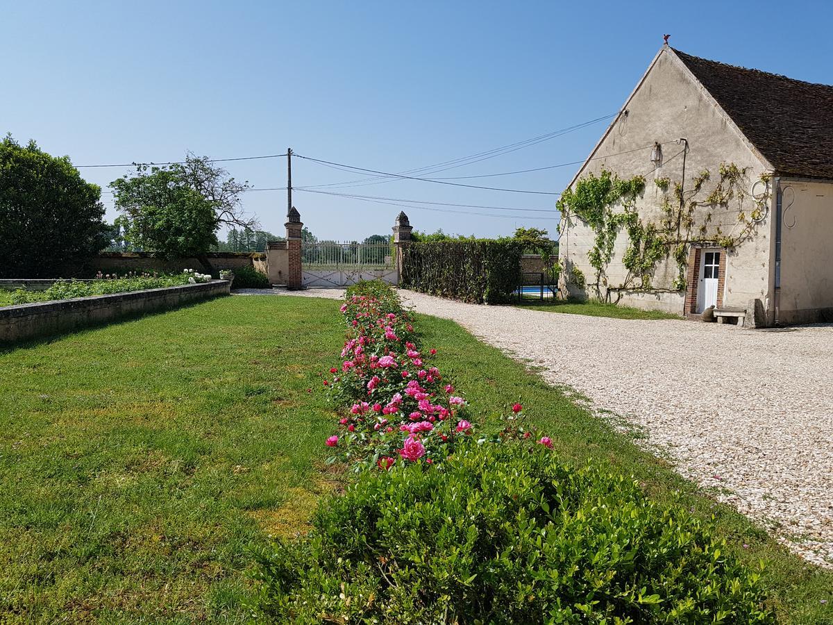 Tourterelle, A Proximite De Auxerre Et Chablis Villa Hauterive  Ngoại thất bức ảnh